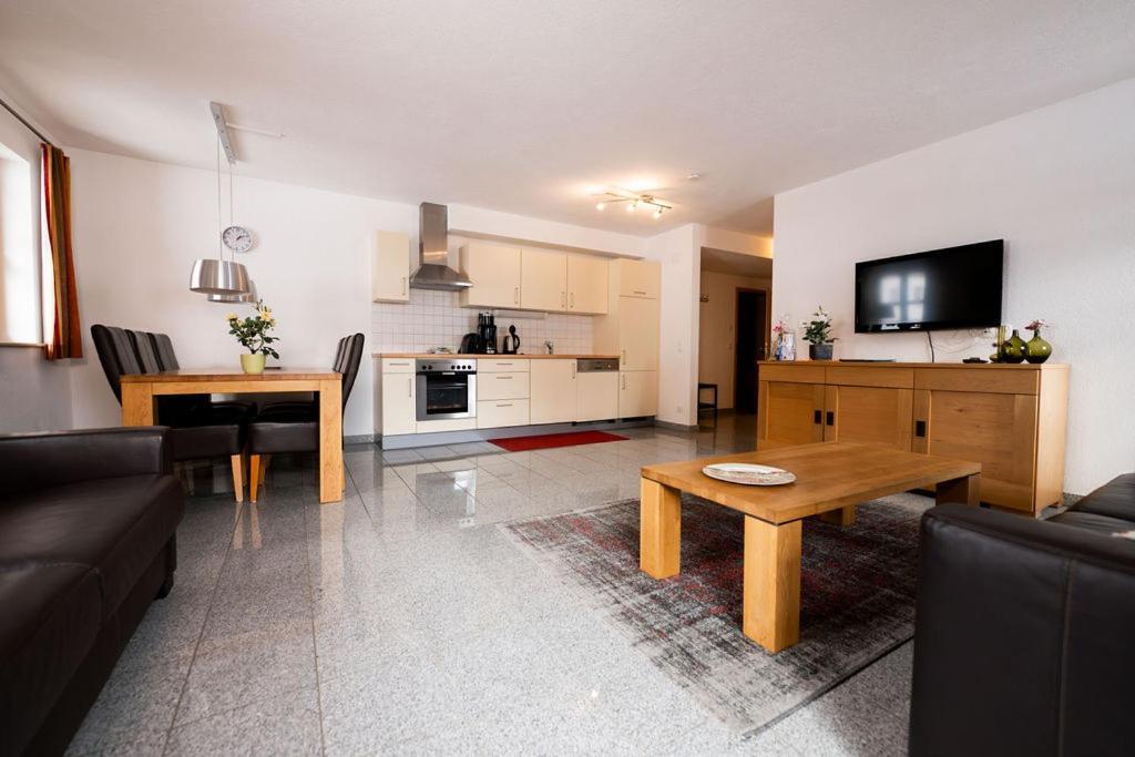 Chalet Zur Rose Berwang Extérieur photo
