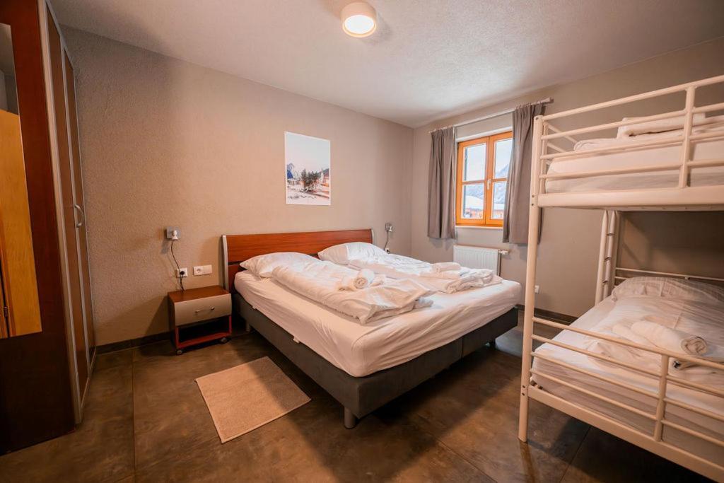 Chalet Zur Rose Berwang Extérieur photo