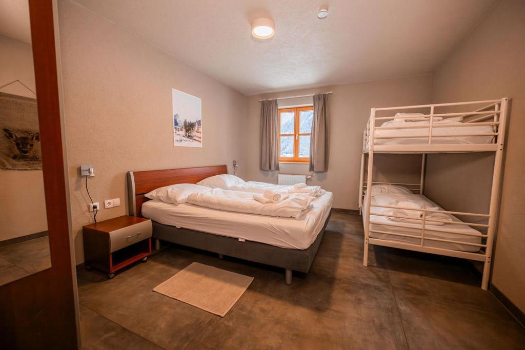Chalet Zur Rose Berwang Extérieur photo