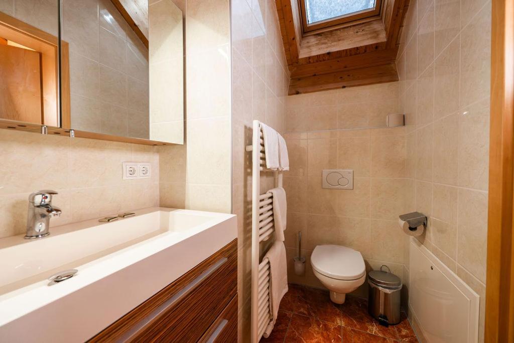 Chalet Zur Rose Berwang Extérieur photo