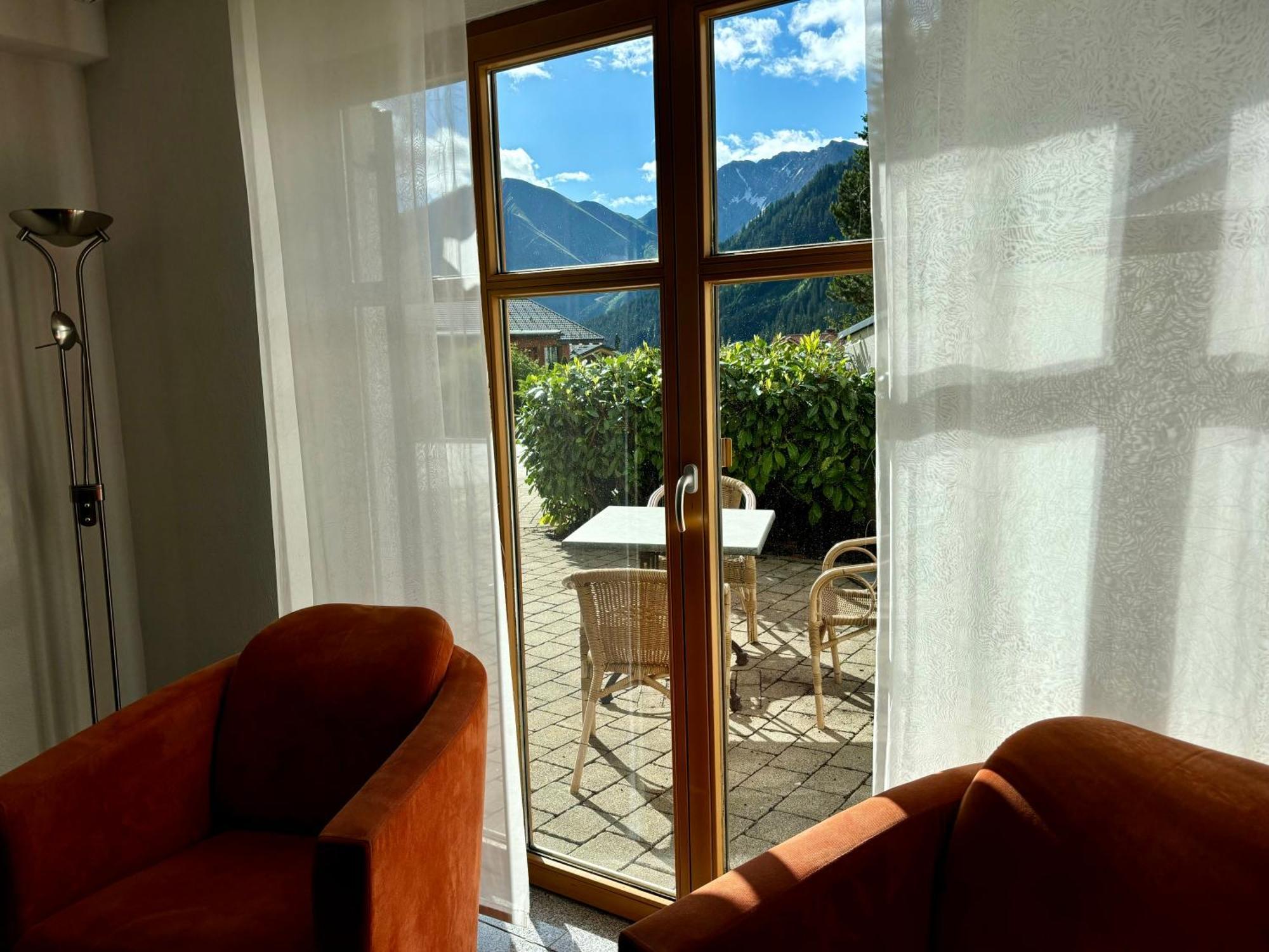 Chalet Zur Rose Berwang Extérieur photo